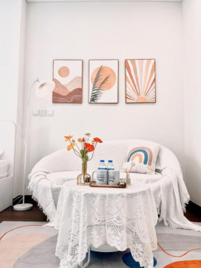 Homestay Luxury Vinhomes Smart City- Căn hộ dịch vụ, bể bơi, phòng Gym riêng, View hoàng hôn